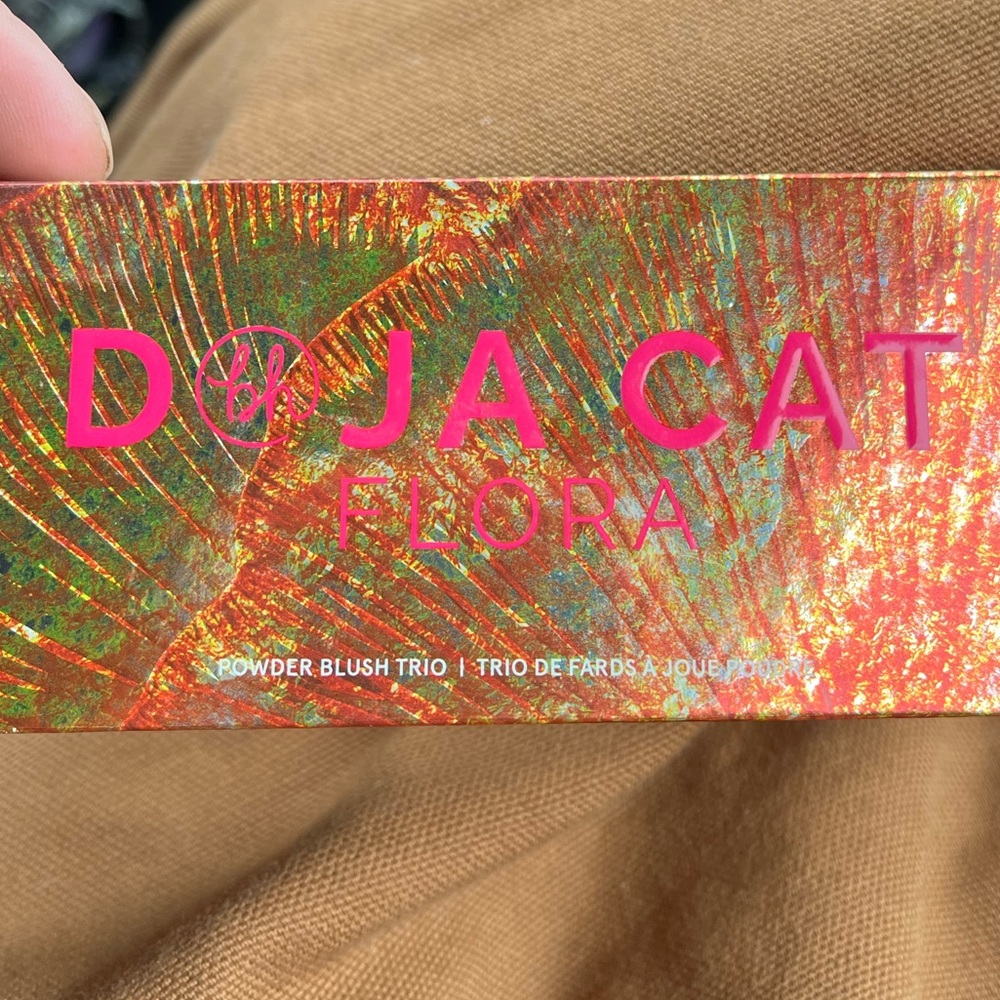 NEW BH COSMETICS         CATFLORA-Powder-Blush-Trio-POPPY